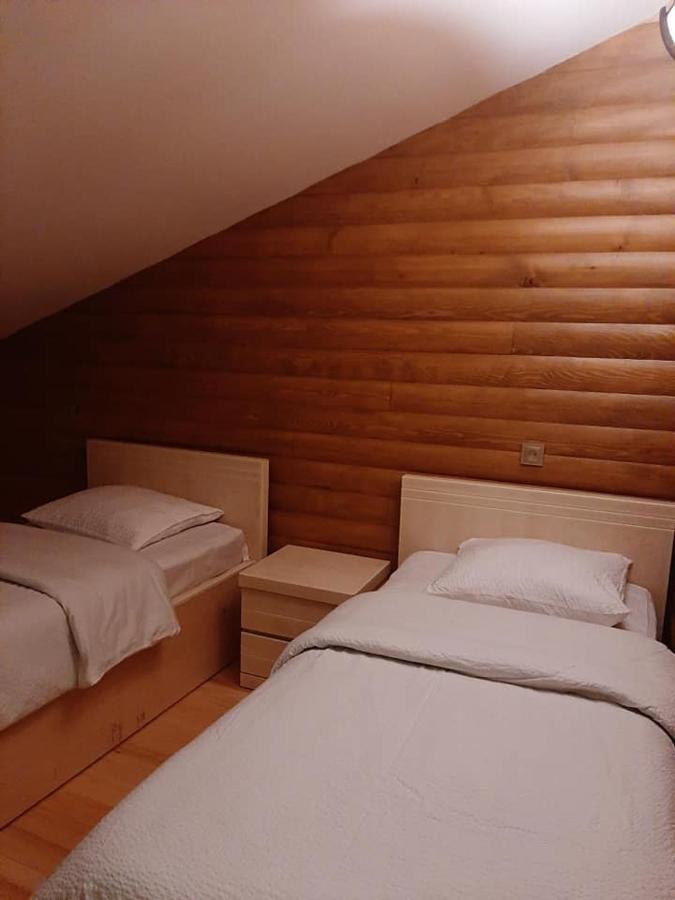 Sanli Hotell Mestia Eksteriør bilde