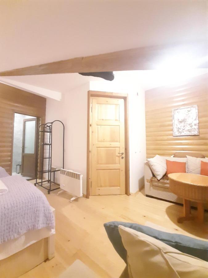 Sanli Hotell Mestia Eksteriør bilde