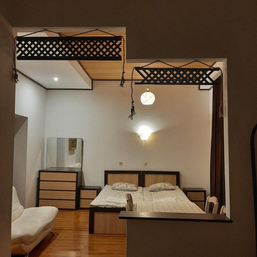 Sanli Hotell Mestia Rom bilde