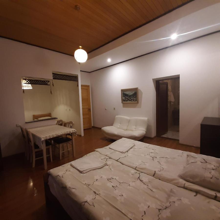 Sanli Hotell Mestia Rom bilde